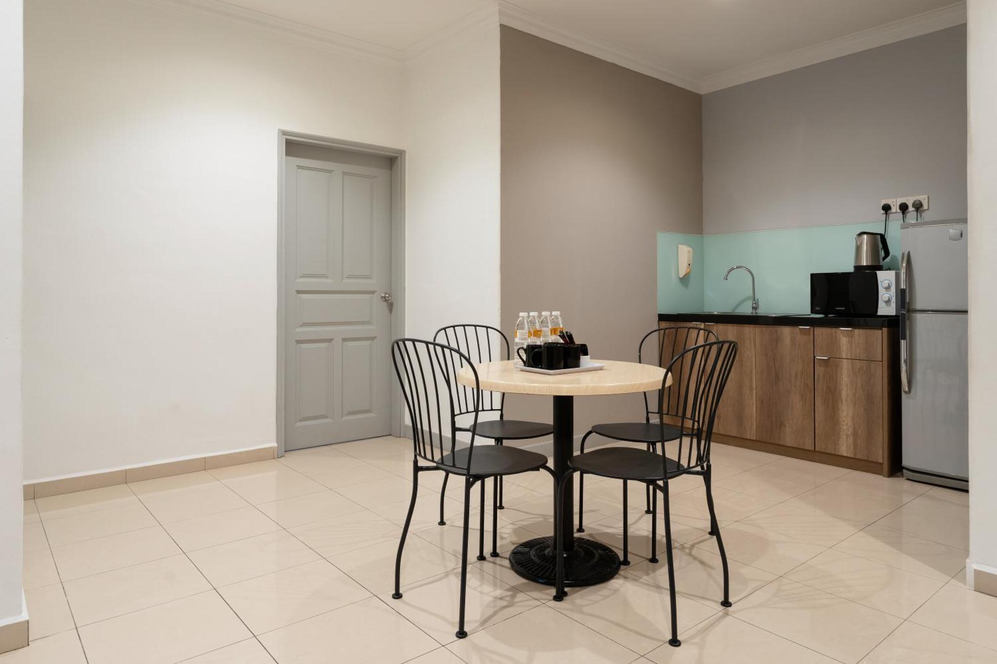 Golden View Serviced Apartments Tanjung Tokong Exteriér fotografie