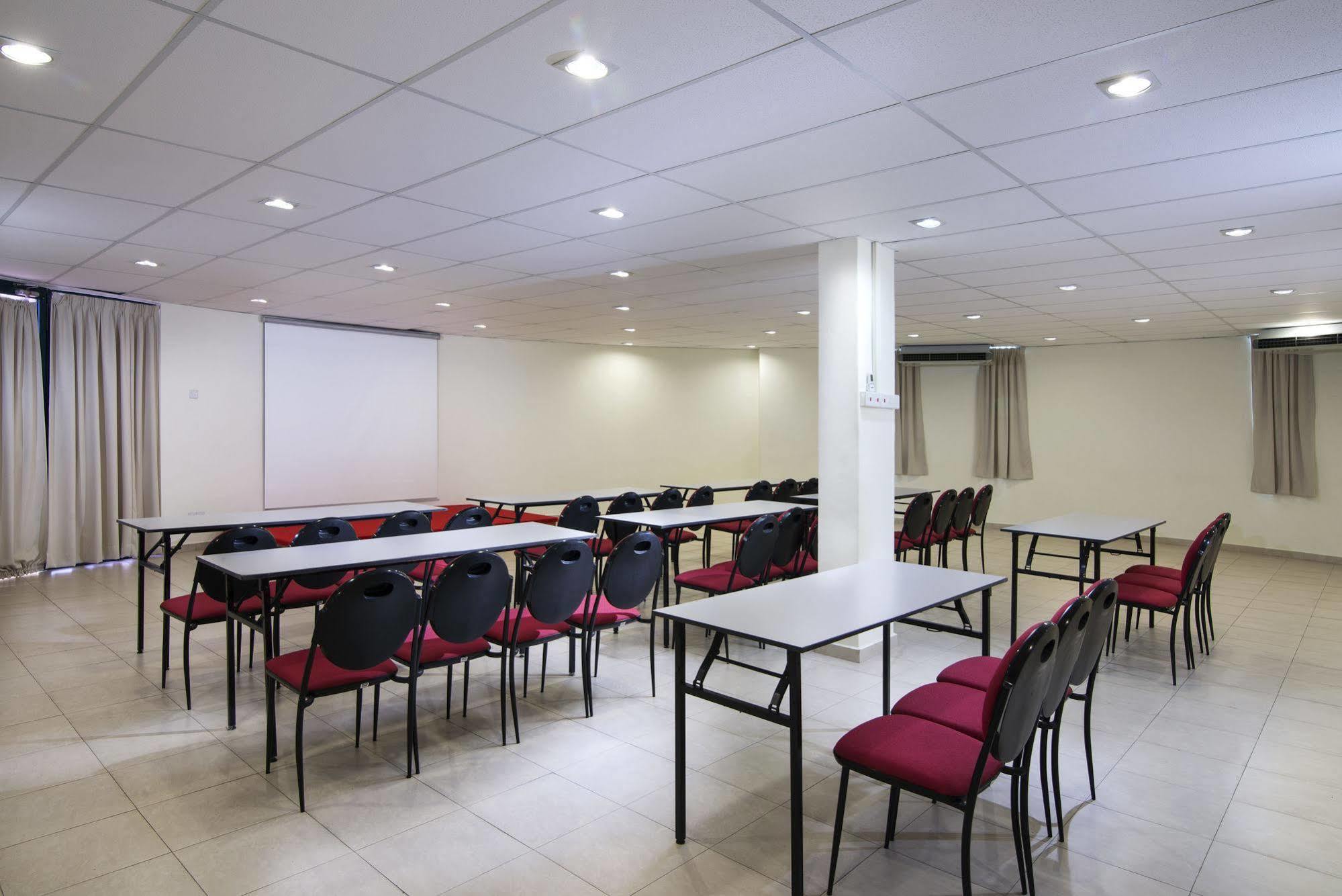 Golden View Serviced Apartments Tanjung Tokong Exteriér fotografie